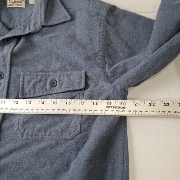 LL Bean Chamois Shirt Mens Small Blue Button Up Double Pocket Heavyweight - Picture 6 of 7